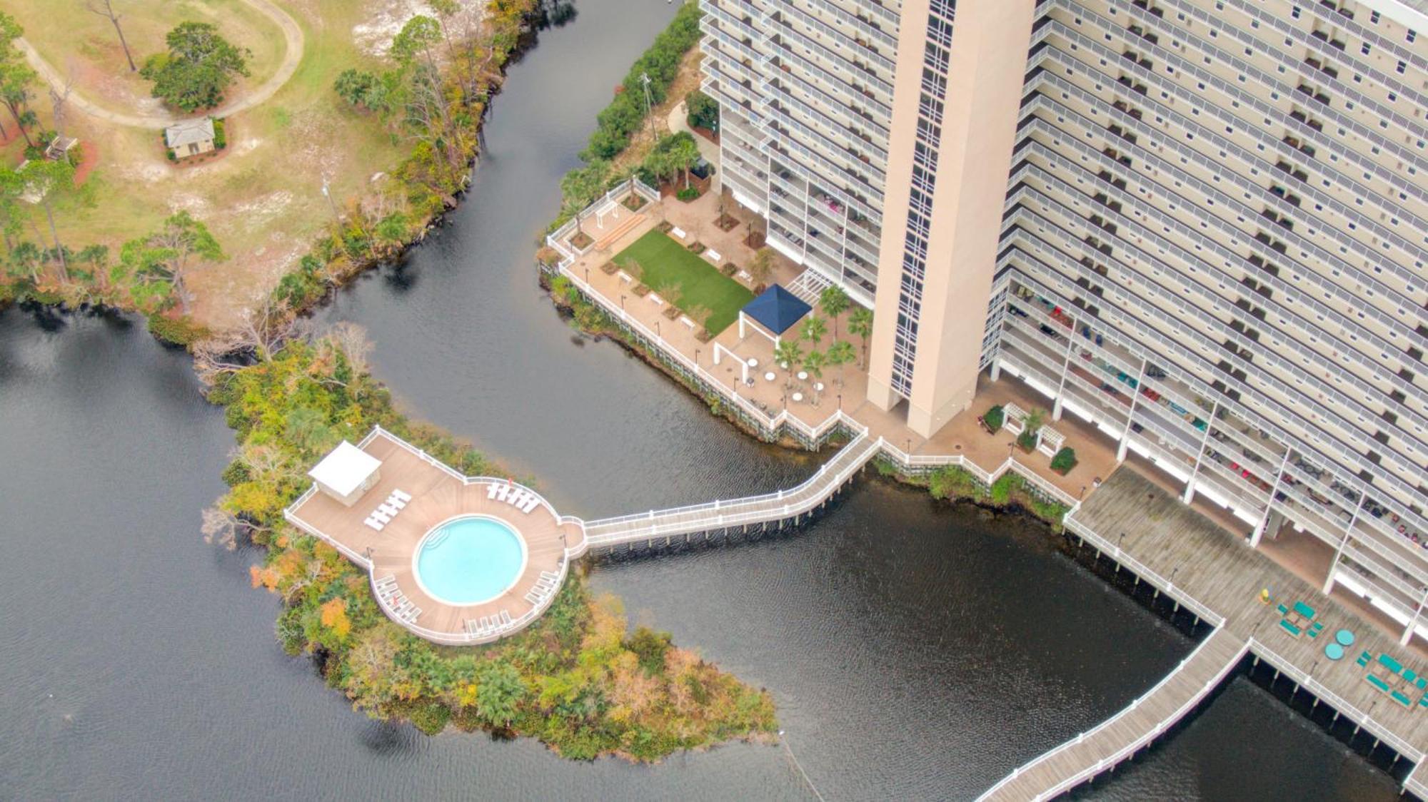 Laketown Wharf #2119 By Nautical